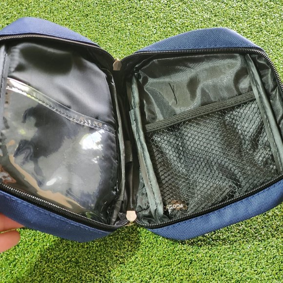 Dog Walker Wristlet or Belt Bag NWOT - Picture 5 of 7